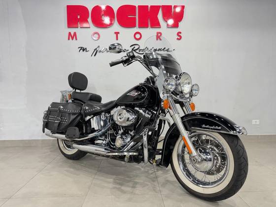 HARLEY-DAVIDSON SOFTAIL HERITAGE CLASSIC HARLEY-DAVIDSON SOFTAIL HERITAGE CLASSIC
